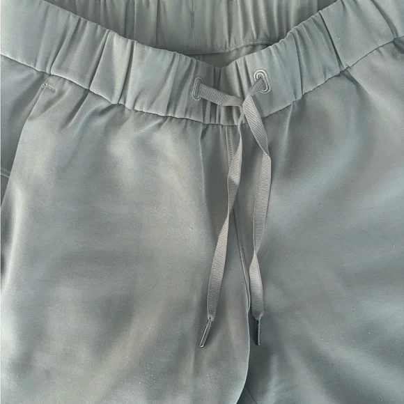 Lululemon Grey Track Pants - Picture 4 of 5